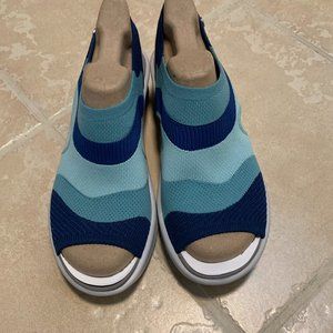 BZees, Seabreeze, Clark Cloud Steppers, Blue, Sz. 7.5M